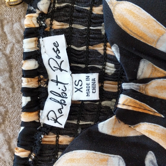 Rabbit Rose Crop Top Size XS - Picture 6 of 10